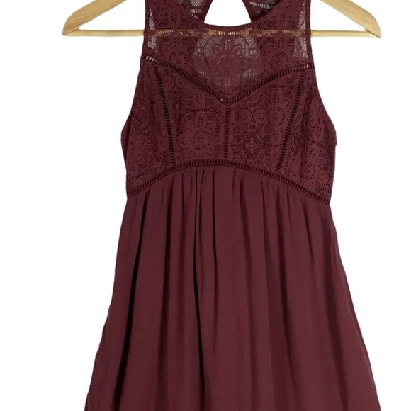 Maroon  Abercrombie & Fitch dress - Picture 2 of 5